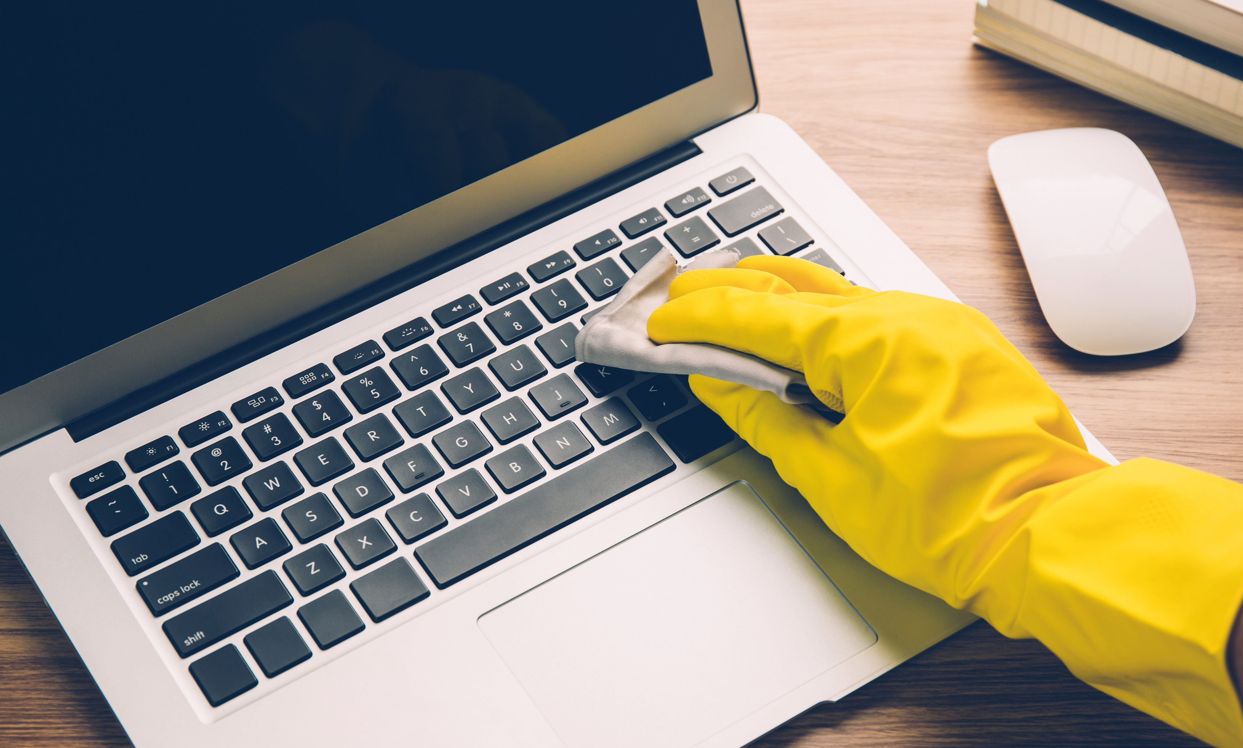 Como limpar o seu PC ou portátil: guia simples e eficaz