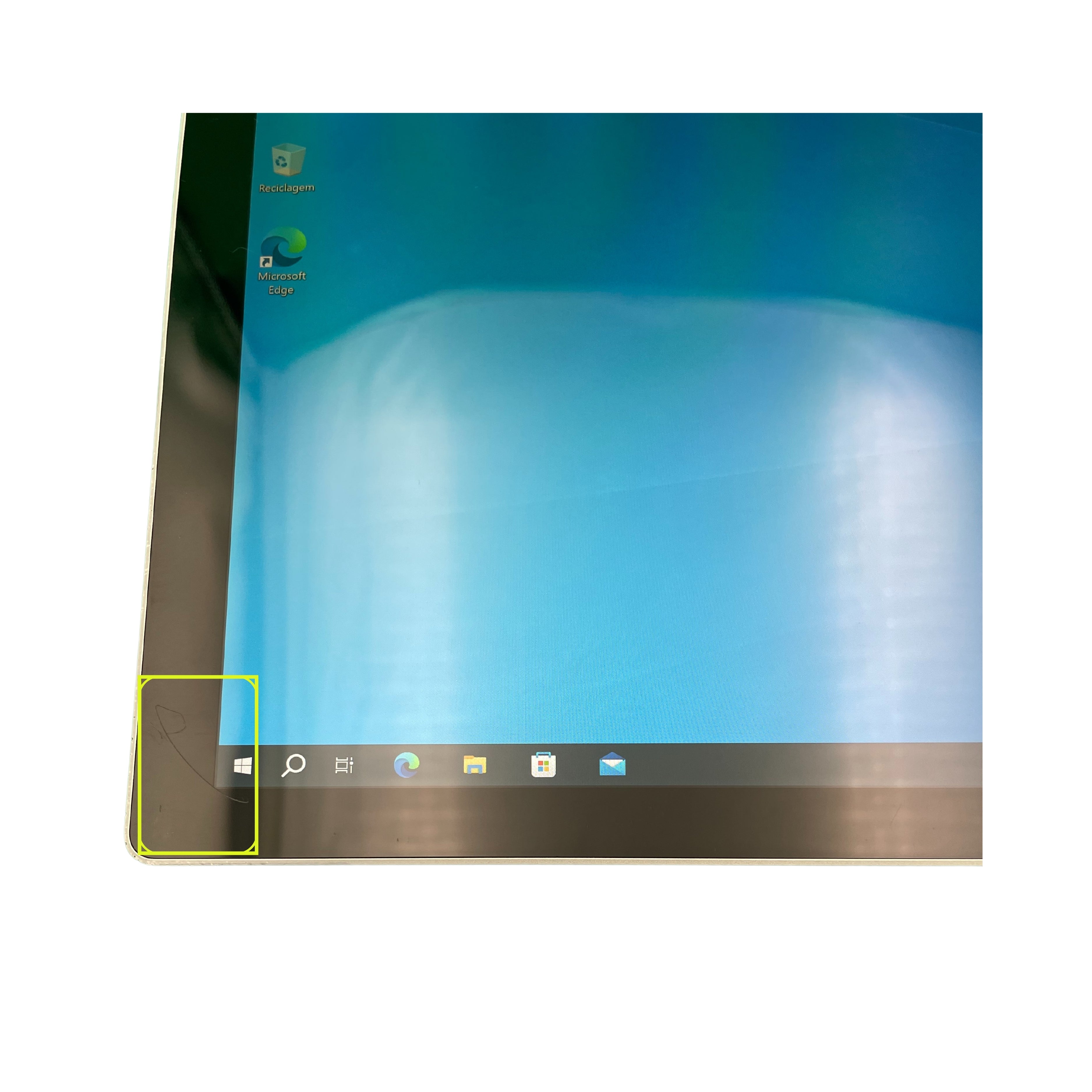 Microsoft Surface Pro 7 i5 (1035G4) 8GB RAM 128GB SSD 12.3" Tactile Windows 11 Pro + Clavier (Outlet 266)